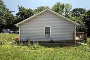 310 Long Rd, Pittsburgh, PA 15235 - Photo 32