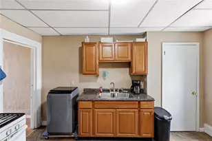 19 Enon Wy, Pittsburgh, PA 15203 - Photo 16
