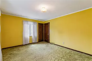8554 Peebles Rd, Pittsburgh, PA 15237 - Photo 18