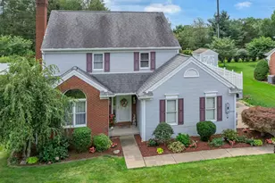 114 Kaye Cir, Brighton Township, PA 15009 - Photo 2