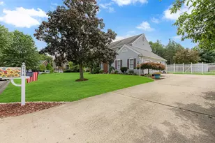 114 Kaye Cir, Brighton Township, PA 15009 - Photo 38