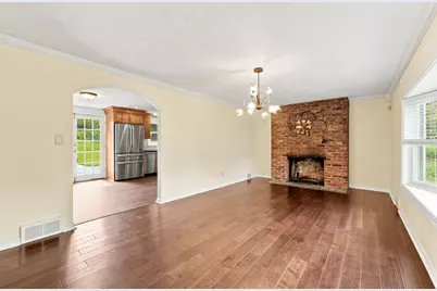2324 Forest Drive, Pittsburgh, PA 15235 - Photo 6