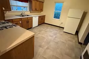 2828 Oak St, Bethel Park, PA 15102 - Photo 8