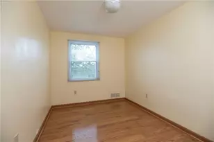 5707 Broad St, South Park, PA 15129 - Photo 20
