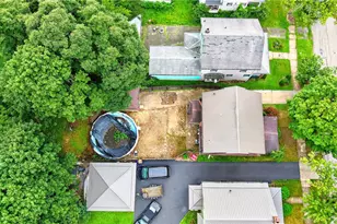 222 W Sheridan, New Castle, PA 16105 - Photo 4