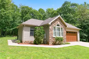 157 Reservoir Hill Rd, South Union Township, PA 15401 - Photo 4