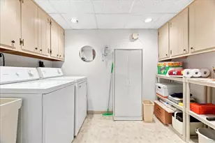 3623 Ashland Dr, Bethel Park, PA 15102 - Photo 28