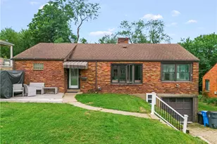 123 Arla Dr, Scott Township, PA 15220 - Photo 1