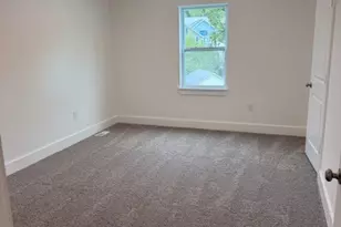 31 E Hallam Ave, Washington, PA 15301 - Photo 12