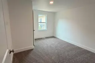 31 E Hallam Ave, Washington, PA 15301 - Photo 14