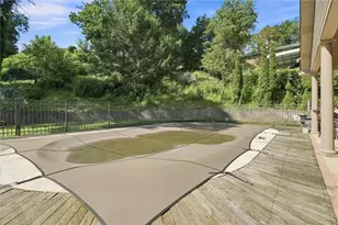 2740 Steiner St, Pittsburgh, PA 15227 - Photo 22