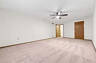 2850 Edgecliff Rd, Lower Burrell, PA 15068 - Photo 14