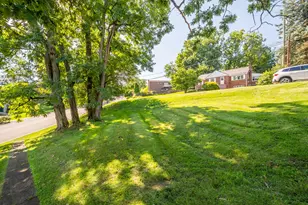 225 Cambridge Rd, Bethel Park, PA 15102 - Photo 26