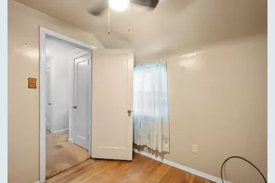 225 Cambridge Road, Bethel Park, PA 15102 - Photo 6