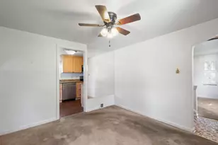 225 Cambridge Rd, Bethel Park, PA 15102 - Photo 10