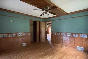 127 Blue Jay Way, Center Township, PA 15061 - Photo 16