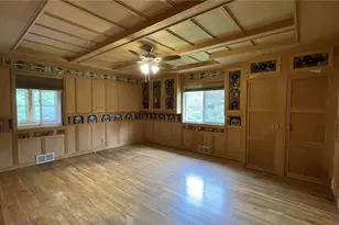 127 Blue Jay Way, Center Township, PA 15061 - Photo 14