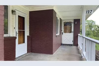 127 Blue Jay Way, Center Township, PA 15061 - Photo 2