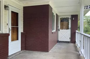 127 Blue Jay Way, Center Township, PA 15061 - Photo 2