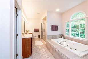 127 Woodhaven Dr, Hempfield Township, PA 15644 - Photo 16