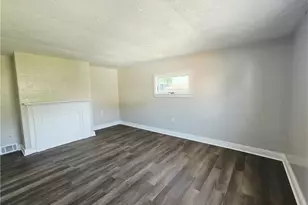 147 Lea St, Munhall, PA 15120 - Photo 28