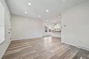 1407 Woodbourne Ave, Pittsburgh, PA 15226 - Photo 8