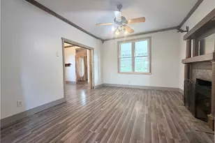 118 W Adams Ave, Vandergrift, PA 15690 - Photo 8