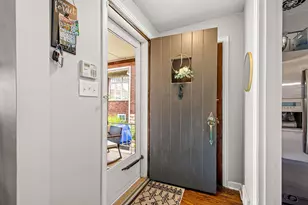 3259 Eastmont Ave, Pittsburgh, PA 15216 - Photo 4