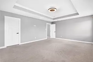 1057 Wedgewood Dr, Penn Twp, PA 15644 - Photo 32