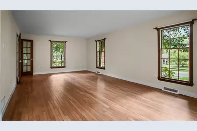 771 Olive St, Pittsburgh, PA 15237 - Photo 10