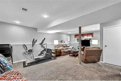 3034 Amy Dr, South Park, PA 15129 - Photo 22