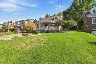 342 Jean Dr, Pittsburgh, PA 15236 - Photo 2