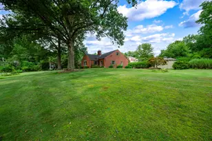 2316 Clearvue Rd, Pittsburgh, PA 15237 - Photo 2