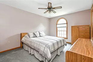 4847 Shamrogue Ct, Hampton, PA 15101 - Photo 16