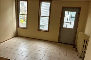 498 E High St, Kittanning, PA 16201 - Photo 6