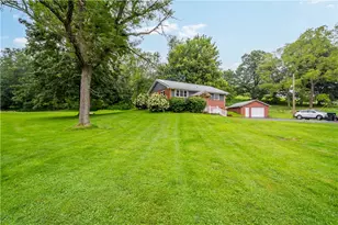 212 Brownlee Rd, Somerset, PA 15330 - Photo 2