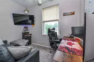 138 E Pennview St, Pittsburgh, PA 15223 - Photo 16