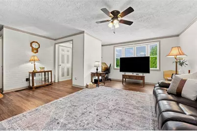 286 Big Knob Rd, New Sewickley Township, PA 15074 - Photo 8