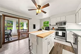 11 Reichold Rd, Pittsburgh, PA 15090 - Photo 10