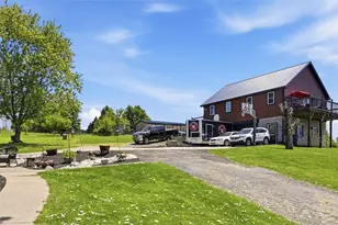 2976 Henderson Rd, Mount Pleasant, PA 15301 - Photo 26