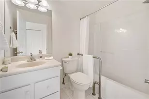 1710 S Shore Ct, Pittsburgh, PA 15203 - Photo 14