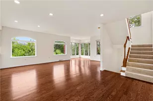 1710 S Shore Ct, Pittsburgh, PA 15203 - Photo 2