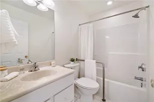 1710 S Shore Ct, Pittsburgh, PA 15203 - Photo 10