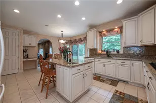 1032 Diane Ln, Indiana Township, PA 15024 - Photo 6