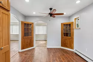 4413 E Brightview Ave, Pittsburgh, PA 15227 - Photo 16