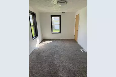 802 8th St, Jefferson/Mather, PA 15346 - Photo 8