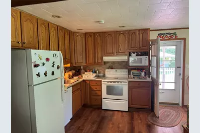 120 Wolf Lane, Worth Township, PA 16057 - Photo 4