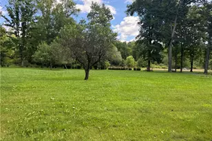 120 Wolf Ln, Worth Township, PA 16057 - Photo 24