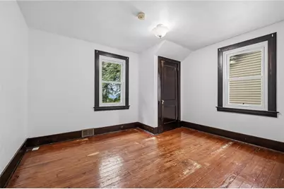 33 Defoe St, Pittsburgh, PA 15214 - Photo 20