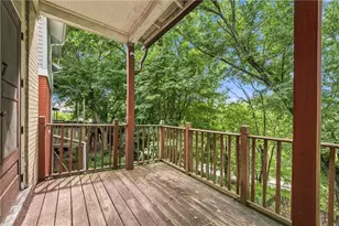 33 Defoe St, Observatory Hill, PA 15214 - Photo 14